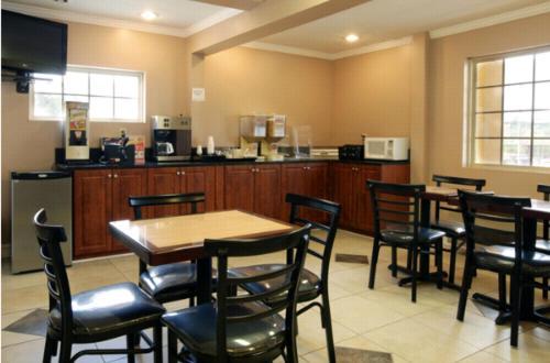 Roadside Inn Cartersville Restaurant bilde
